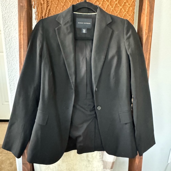 Banana Republic Black Blazer - Picture 1 of 5